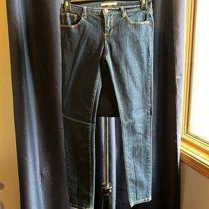Skinny jeans